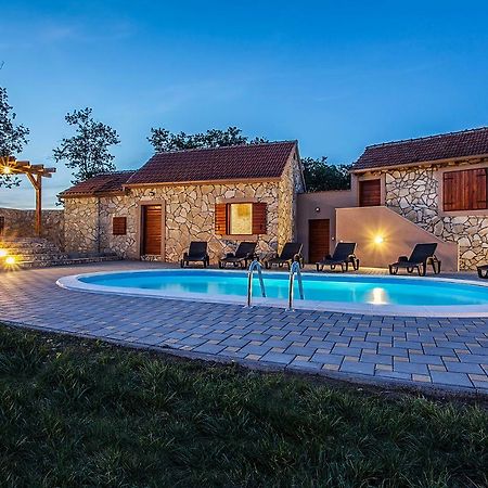 Villa Viktorija Galovac  Luaran gambar