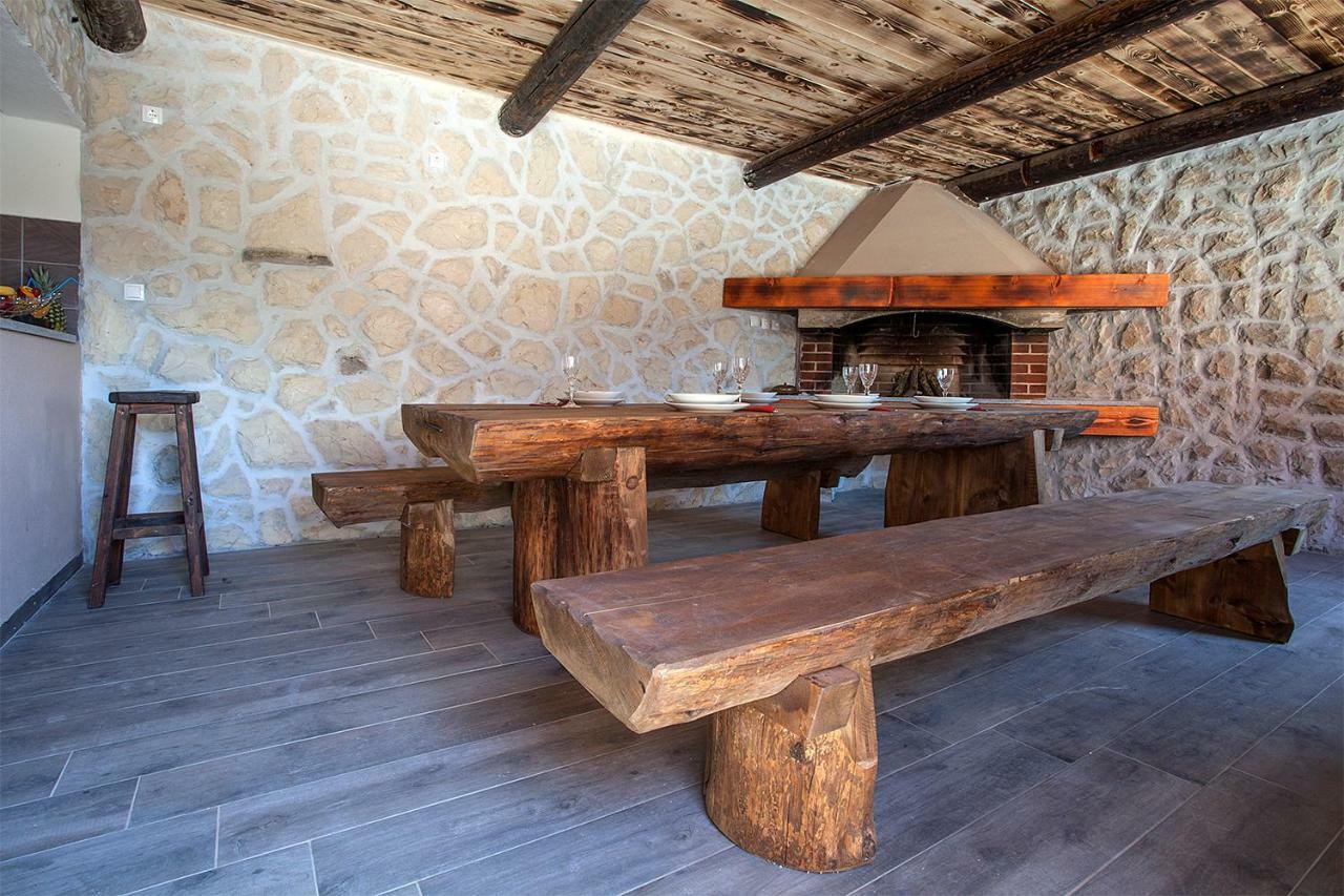 Villa Viktorija Galovac  Luaran gambar